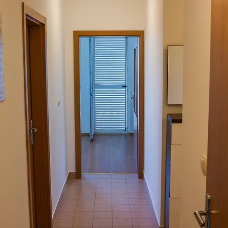 アパート Apartman Maestral Ičići